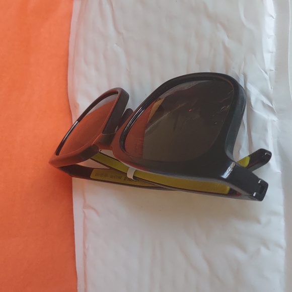 Eyevol Heath III Sunglasses. - Picture 4 of 9